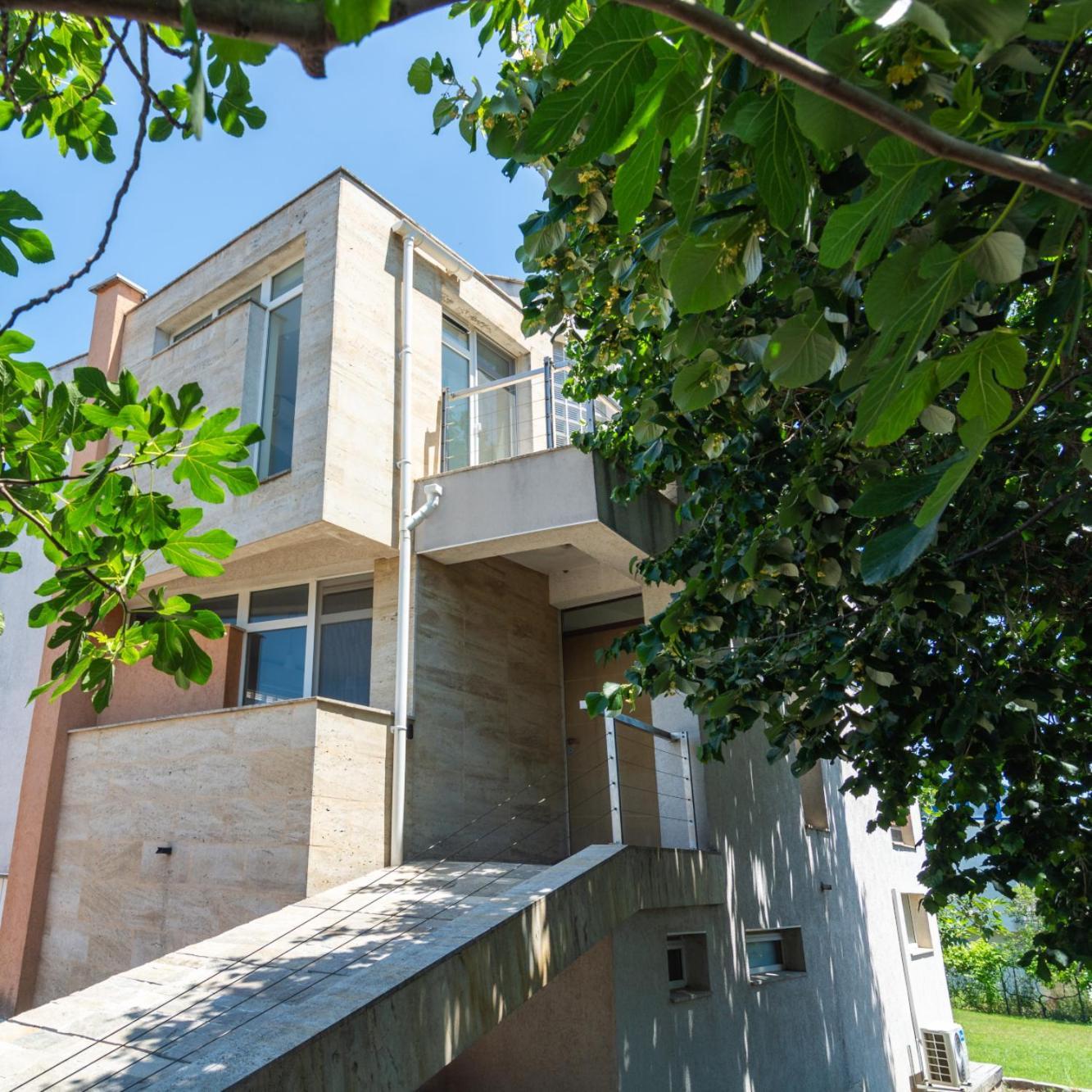 Вилла Happy-U House - Modern And With Stunning View Черноморец Экстерьер фото